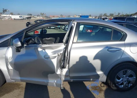 2014 Honda Civic Lx из США, поврежденный, VIN 19XFB2F51EE245813